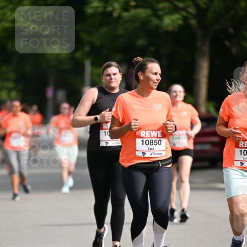 15.06.2025 - REWE Women's Run Dr. Thomas Lammeyer http://msf.ph/oto/7965208 15.06.2025 09:53:19 Laufen 10, 10850, 10 meine-sportfotos.de