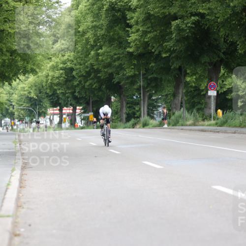 15.06.2025 - 7 Türme Triathlon Yannick Fuchs http://msf.ph/oto/7965209 15.06.2025 11:13:59 Radfahren 317 meine-sportfotos.de