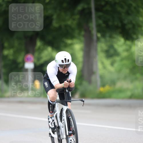 15.06.2025 - 7 Türme Triathlon Yannick Fuchs http://msf.ph/oto/7965246 15.06.2025 11:14:01 Radfahren 317 meine-sportfotos.de