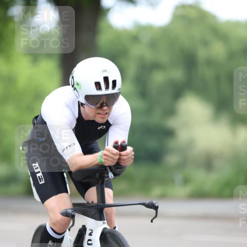 15.06.2025 - 7 Türme Triathlon Yannick Fuchs http://msf.ph/oto/7965262 15.06.2025 11:14:01 Radfahren 317 meine-sportfotos.de