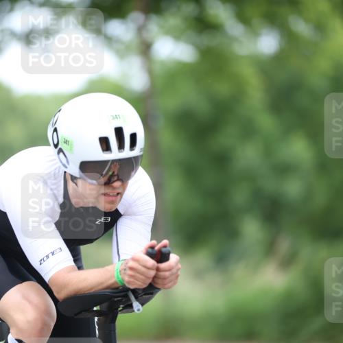 15.06.2025 - 7 Türme Triathlon Yannick Fuchs http://msf.ph/oto/7965271 15.06.2025 11:14:01 Radfahren 317 meine-sportfotos.de