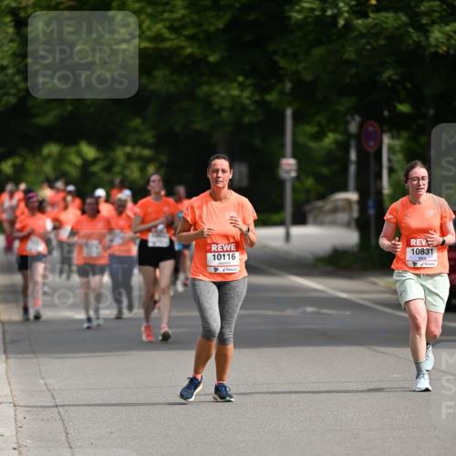15.06.2025 - REWE Women's Run Dr. Thomas Lammeyer http://msf.ph/oto/7965273 15.06.2025 09:53:22 Laufen 10116, 10831 meine-sportfotos.de