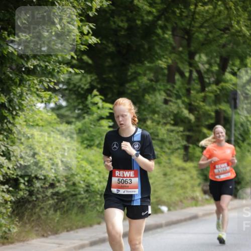 15.06.2025 - REWE Women's Run Jannik Wohlers http://msf.ph/oto/7965275 15.06.2025 09:59:59 Laufen 5063 meine-sportfotos.de