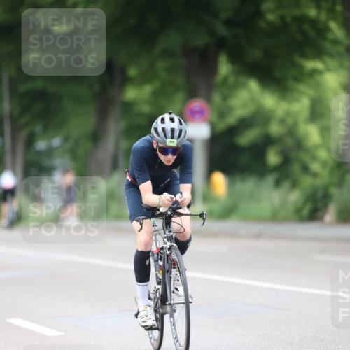 15.06.2025 - 7 Türme Triathlon Yannick Fuchs http://msf.ph/oto/7965285 15.06.2025 11:14:10 Radfahren 257 meine-sportfotos.de