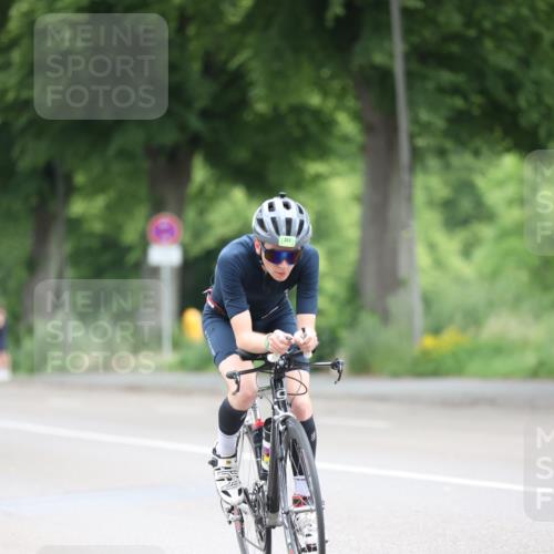 15.06.2025 - 7 Türme Triathlon Yannick Fuchs http://msf.ph/oto/7965299 15.06.2025 11:14:10 Radfahren 257 meine-sportfotos.de