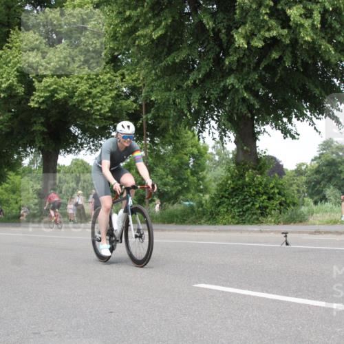 15.06.2025 - 7 Türme Triathlon Yannick Fuchs http://msf.ph/oto/7965321 15.06.2025 13:07:41 Radfahren  meine-sportfotos.de