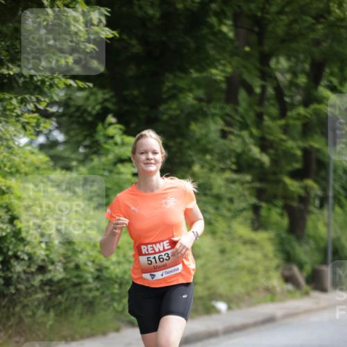 15.06.2025 - REWE Women's Run Jannik Wohlers http://msf.ph/oto/7965370 15.06.2025 10:00:02 Laufen 5163 meine-sportfotos.de