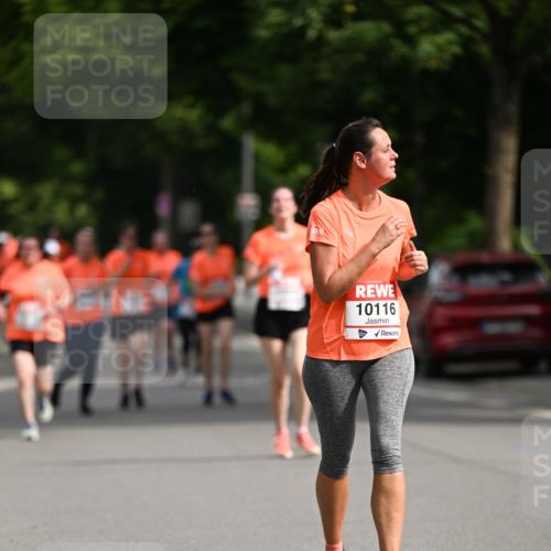 15.06.2025 - REWE Women's Run Dr. Thomas Lammeyer http://msf.ph/oto/7965376 15.06.2025 09:53:27 Laufen 10116 meine-sportfotos.de