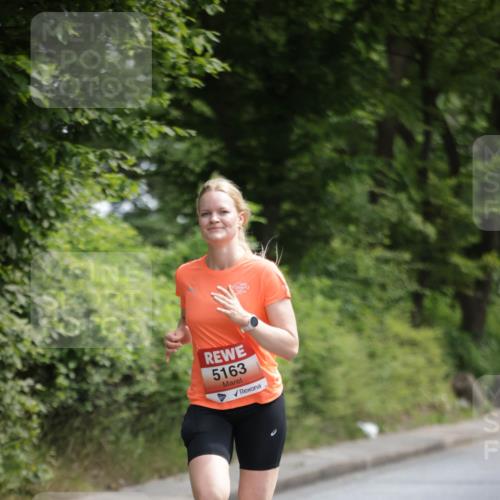 15.06.2025 - REWE Women's Run Jannik Wohlers http://msf.ph/oto/7965404 15.06.2025 10:00:02 Laufen 5163 meine-sportfotos.de