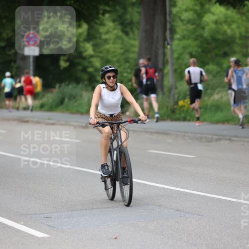 15.06.2025 - 7 Türme Triathlon Yannick Fuchs http://msf.ph/oto/7965427 15.06.2025 13:58:25 Radfahren 965 meine-sportfotos.de