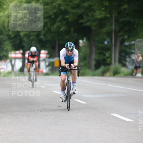 15.06.2025 - 7 Türme Triathlon Yannick Fuchs http://msf.ph/oto/7965443 15.06.2025 11:14:36 Radfahren 260, 287, 301, 309 meine-sportfotos.de