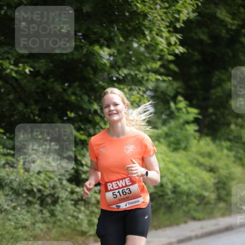 15.06.2025 - REWE Women's Run Jannik Wohlers http://msf.ph/oto/7965466 15.06.2025 10:00:03 Laufen 5163 meine-sportfotos.de