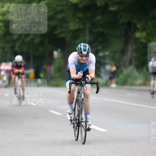 15.06.2025 - 7 Türme Triathlon Yannick Fuchs http://msf.ph/oto/7965472 15.06.2025 11:14:37 Radfahren 260, 287, 289, 301, 309 meine-sportfotos.de