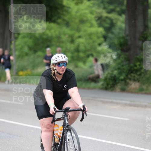 15.06.2025 - 7 Türme Triathlon Yannick Fuchs http://msf.ph/oto/7965475 15.06.2025 13:58:33 Radfahren 714 meine-sportfotos.de