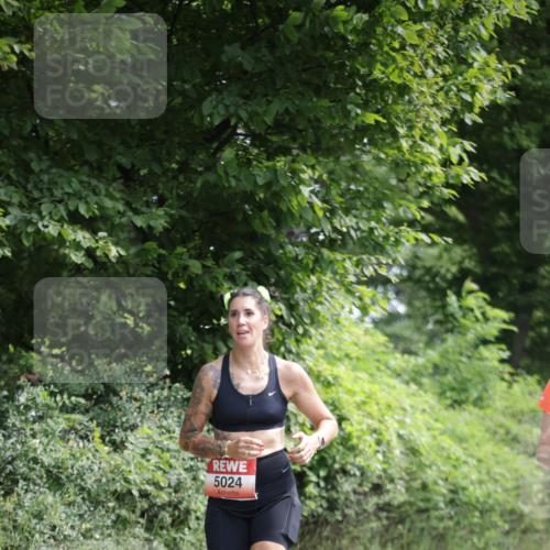 15.06.2025 - REWE Women's Run Jannik Wohlers http://msf.ph/oto/7965507 15.06.2025 10:00:14 Laufen 5024 meine-sportfotos.de