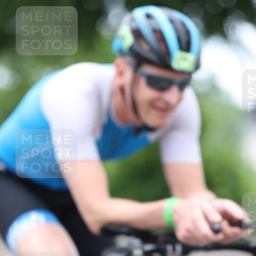 15.06.2025 - 7 Türme Triathlon Yannick Fuchs http://msf.ph/oto/7965511 15.06.2025 11:14:38 Radfahren 260, 289, 301, 309 meine-sportfotos.de