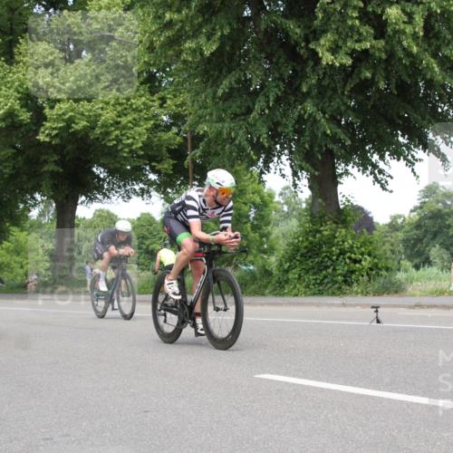 15.06.2025 - 7 Türme Triathlon Yannick Fuchs http://msf.ph/oto/7965526 15.06.2025 13:10:07 Radfahren  meine-sportfotos.de