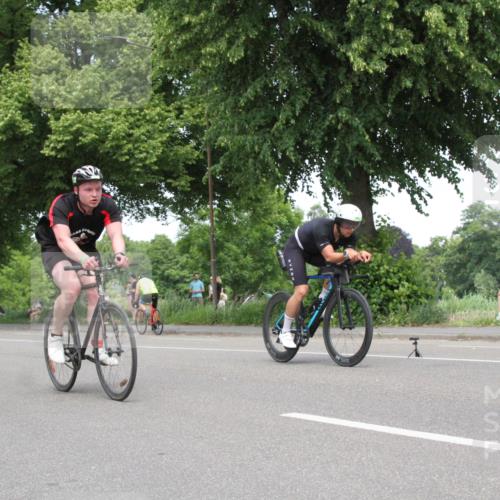 15.06.2025 - 7 Türme Triathlon Yannick Fuchs http://msf.ph/oto/7965537 15.06.2025 13:10:07 Radfahren  meine-sportfotos.de