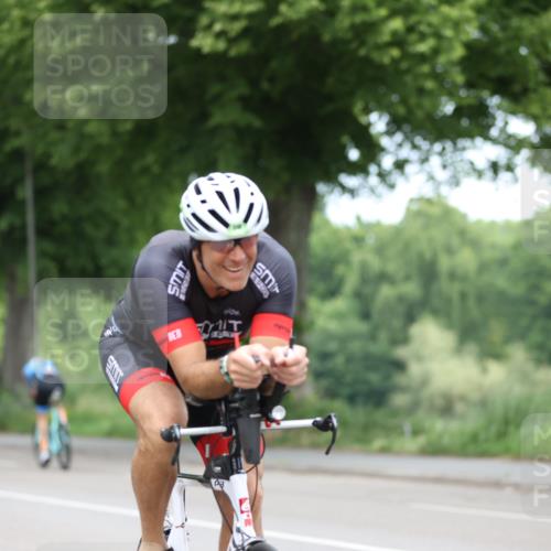 15.06.2025 - 7 Türme Triathlon Yannick Fuchs http://msf.ph/oto/7965539 15.06.2025 11:14:39 Radfahren 260, 289, 301, 309 meine-sportfotos.de