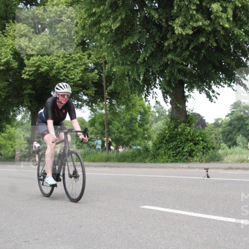 15.06.2025 - 7 Türme Triathlon Yannick Fuchs http://msf.ph/oto/7965556 15.06.2025 13:10:16 Radfahren  meine-sportfotos.de