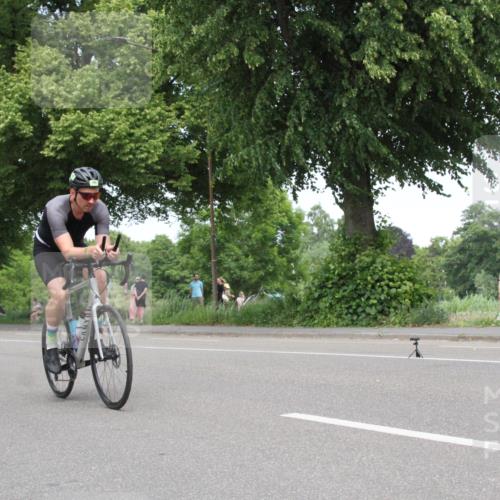 15.06.2025 - 7 Türme Triathlon Yannick Fuchs http://msf.ph/oto/7965589 15.06.2025 13:10:38 Radfahren  meine-sportfotos.de