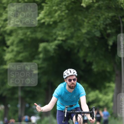 15.06.2025 - 7 Türme Triathlon Yannick Fuchs http://msf.ph/oto/7965597 15.06.2025 13:59:18 Radfahren 681 meine-sportfotos.de