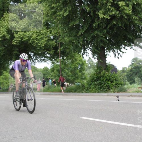 15.06.2025 - 7 Türme Triathlon Yannick Fuchs http://msf.ph/oto/7965611 15.06.2025 13:11:02 Radfahren  meine-sportfotos.de
