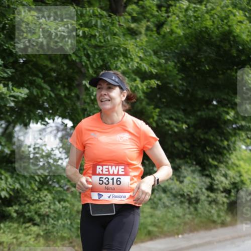 15.06.2025 - REWE Women's Run Jannik Wohlers http://msf.ph/oto/7965631 15.06.2025 10:00:17 Laufen 5316 meine-sportfotos.de