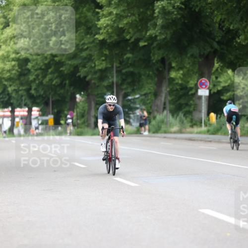 15.06.2025 - 7 Türme Triathlon Yannick Fuchs http://msf.ph/oto/7965645 15.06.2025 11:14:58 Radfahren 331 meine-sportfotos.de