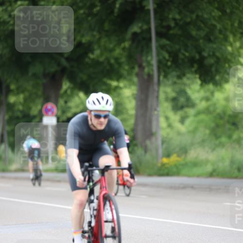 15.06.2025 - 7 Türme Triathlon Yannick Fuchs http://msf.ph/oto/7965680 15.06.2025 11:14:59 Radfahren 331 meine-sportfotos.de