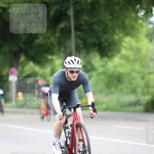 15.06.2025 - 7 Türme Triathlon Yannick Fuchs http://msf.ph/oto/7965683 15.06.2025 11:14:59 Radfahren 331 meine-sportfotos.de