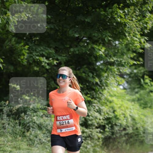 15.06.2025 - REWE Women's Run Jannik Wohlers http://msf.ph/oto/7965697 15.06.2025 10:00:23 Laufen 5214 meine-sportfotos.de