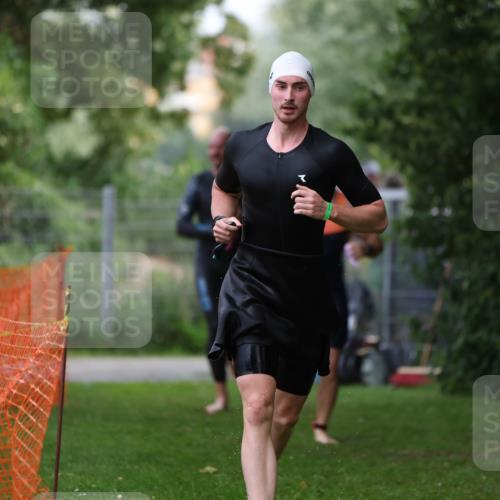 15.06.2025 - 7 Türme Triathlon Michael Strokosch http://msf.ph/oto/7965707 15.06.2025 12:19:39 Schwimmen 471, 483, 531, 536, 538, 612, 635 meine-sportfotos.de