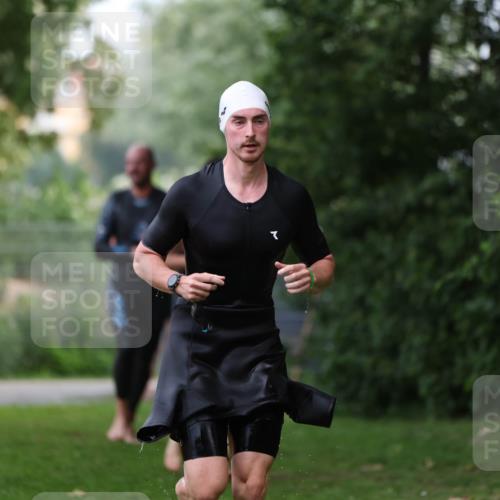 15.06.2025 - 7 Türme Triathlon Michael Strokosch http://msf.ph/oto/7965719 15.06.2025 12:19:40 Schwimmen 471, 483, 531, 536, 538, 612, 635 meine-sportfotos.de