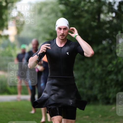 15.06.2025 - 7 Türme Triathlon Michael Strokosch http://msf.ph/oto/7965723 15.06.2025 12:19:40 Schwimmen 471, 483, 531, 536, 538, 612, 635 meine-sportfotos.de