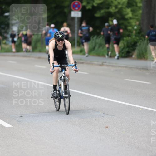 15.06.2025 - 7 Türme Triathlon Yannick Fuchs http://msf.ph/oto/7965809 15.06.2025 14:00:19 Radfahren  meine-sportfotos.de