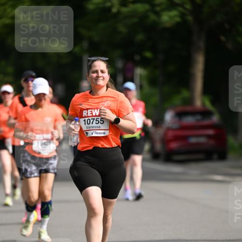 15.06.2025 - REWE Women's Run Dr. Thomas Lammeyer http://msf.ph/oto/7965840 15.06.2025 09:53:43 Laufen 10427, 10755 meine-sportfotos.de