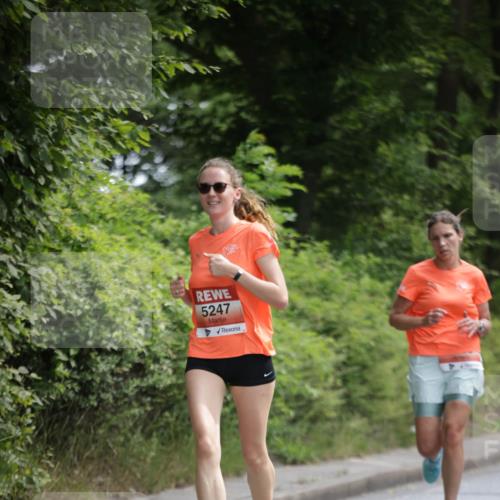 15.06.2025 - REWE Women's Run Jannik Wohlers http://msf.ph/oto/7965848 15.06.2025 10:00:55 Laufen 5247 meine-sportfotos.de