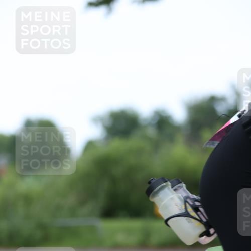 15.06.2025 - 7 Türme Triathlon Yannick Fuchs http://msf.ph/oto/7965877 15.06.2025 11:15:46 Radfahren 208 meine-sportfotos.de