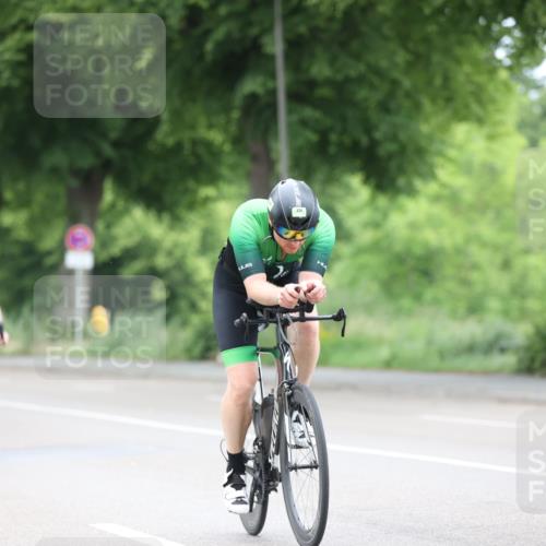 15.06.2025 - 7 Türme Triathlon Yannick Fuchs http://msf.ph/oto/7965907 15.06.2025 11:16:02 Radfahren 235 meine-sportfotos.de