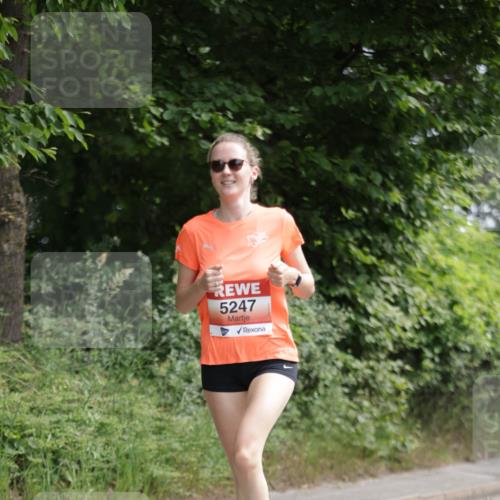 15.06.2025 - REWE Women's Run Jannik Wohlers http://msf.ph/oto/7965930 15.06.2025 10:00:57 Laufen 5247 meine-sportfotos.de