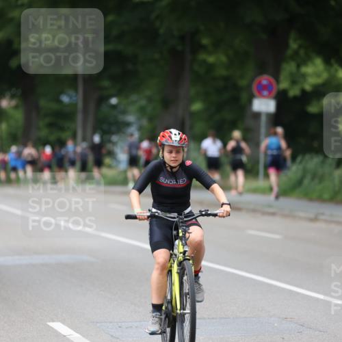15.06.2025 - 7 Türme Triathlon Yannick Fuchs http://msf.ph/oto/7965933 15.06.2025 14:00:37 Radfahren 401 meine-sportfotos.de