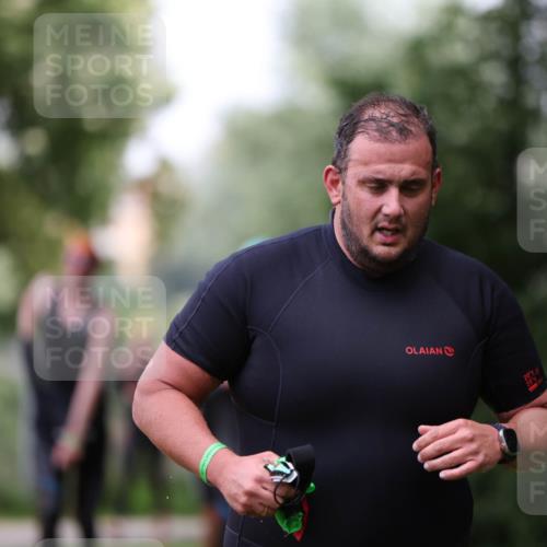 15.06.2025 - 7 Türme Triathlon Michael Strokosch http://msf.ph/oto/7965939 15.06.2025 12:19:51 Schwimmen 372, 471, 483, 488, 531, 536, 538, 550, 585, 594, 612, 631, 635 meine-sportfotos.de