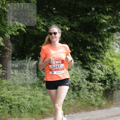 15.06.2025 - REWE Women's Run Jannik Wohlers http://msf.ph/oto/7965943 15.06.2025 10:00:57 Laufen 5247 meine-sportfotos.de
