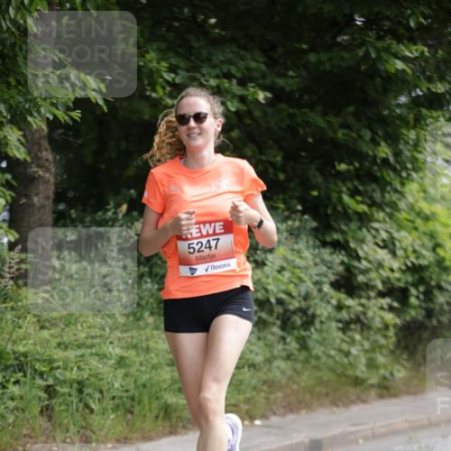 15.06.2025 - REWE Women's Run Jannik Wohlers http://msf.ph/oto/7965951 15.06.2025 10:00:57 Laufen 5247 meine-sportfotos.de