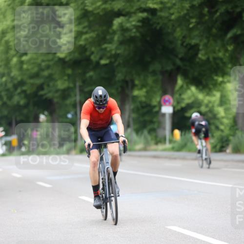 15.06.2025 - 7 Türme Triathlon Yannick Fuchs http://msf.ph/oto/7965985 15.06.2025 11:16:22 Radfahren 256, 308 meine-sportfotos.de