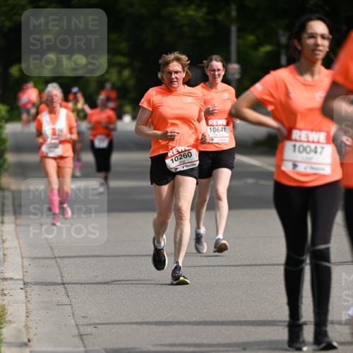 15.06.2025 - REWE Women's Run Dr. Thomas Lammeyer http://msf.ph/oto/7966034 15.06.2025 09:53:48 Laufen 10260, 10641, 10047 meine-sportfotos.de