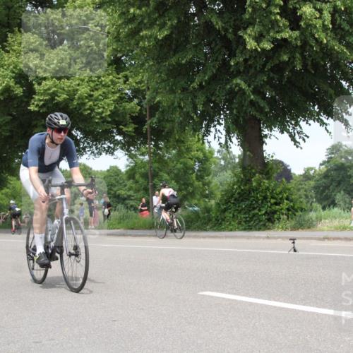15.06.2025 - 7 Türme Triathlon Yannick Fuchs http://msf.ph/oto/7966049 15.06.2025 13:14:37 Radfahren  meine-sportfotos.de