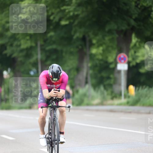 15.06.2025 - 7 Türme Triathlon Yannick Fuchs http://msf.ph/oto/7966057 15.06.2025 11:16:29 Radfahren 241, 256, 262, 274, 327 meine-sportfotos.de