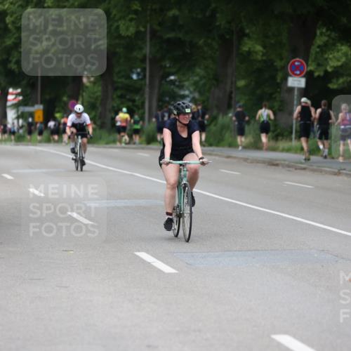 15.06.2025 - 7 Türme Triathlon Yannick Fuchs http://msf.ph/oto/7966109 15.06.2025 14:02:02 Radfahren 967 meine-sportfotos.de